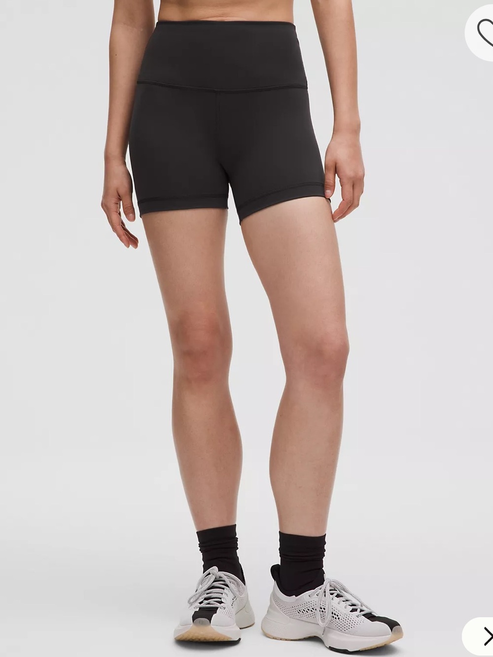 Lululemon Wunder Train High-Rise Short 4" in Black